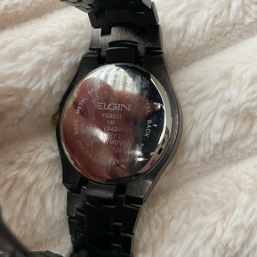 Black and Gold Elgin Watch. Mens. ⌚️ - Picture 5 of 6